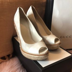 Authentic Gucci Cream and Canvas Wedge Espadrilles